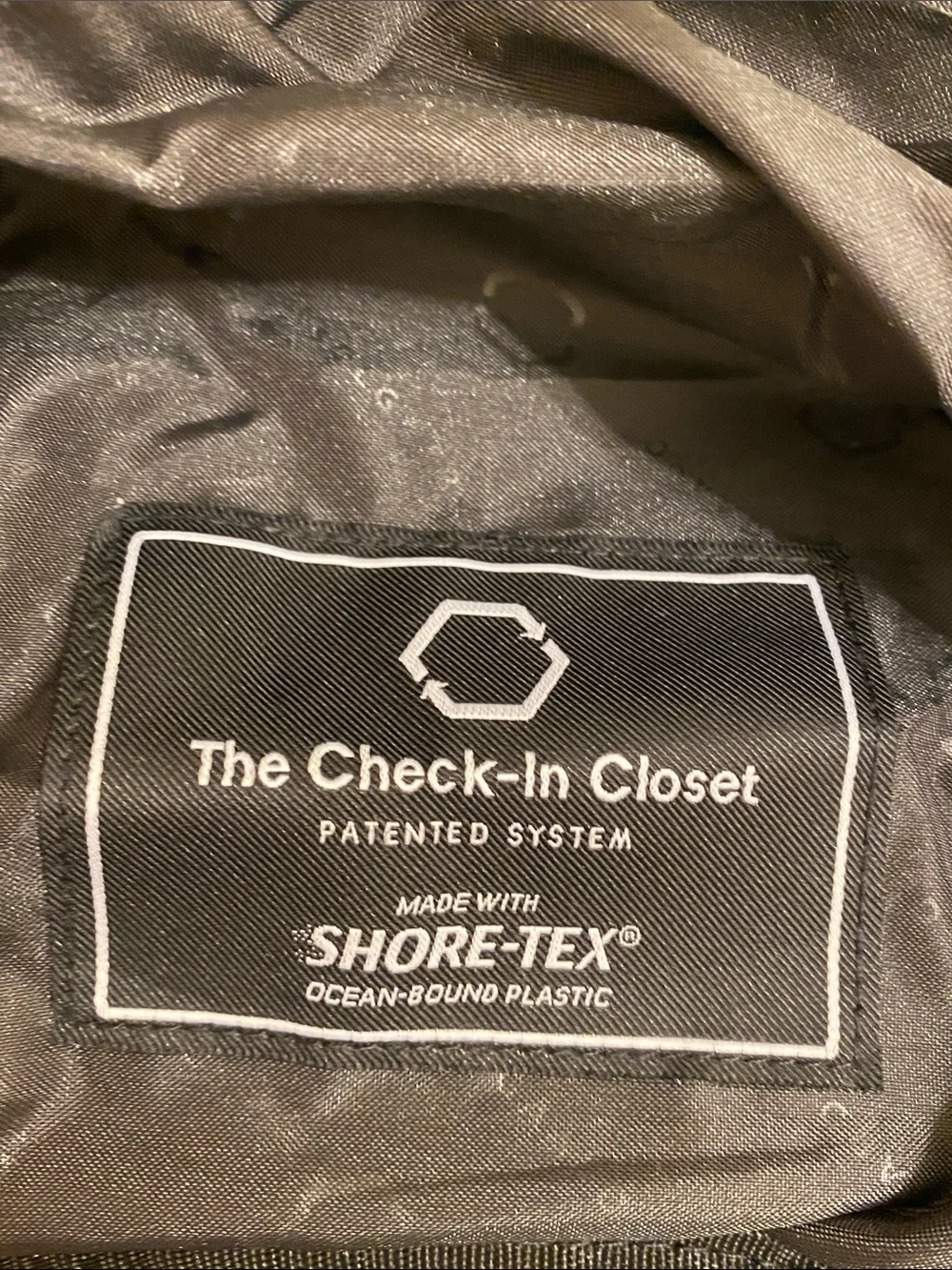 SOLGAARD  THE CHECK IN CLOSET Black Hanging Travel Organizer for Suitcase